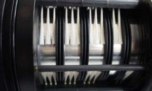 Chổi than máy phát điện là gì? Cấu tạo và lưu ý kỹ thuật