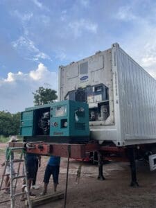 Máy phát điện backup hệ thống lạnh: Giải pháp bảo vệ kho lạnh 24/7